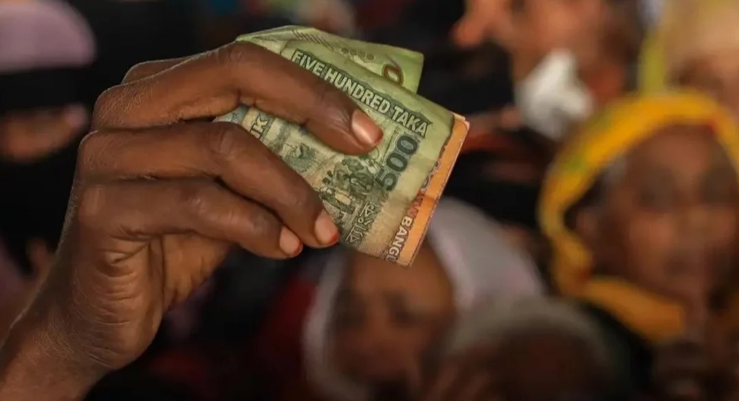 ওষুধ ,রেস্তোরাঁ, ও পোশাকে ভ্যাট কমানোর সিদ্ধান্ত