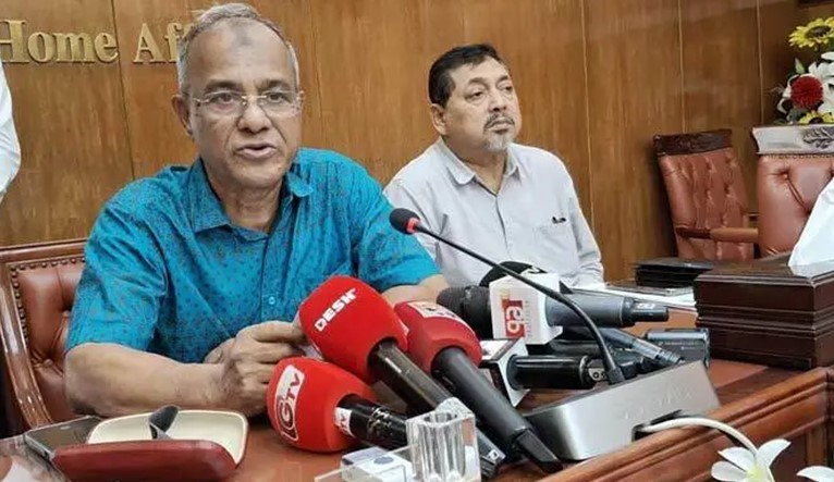 নির্বাচন শান্তিপূর্ণ করতে সরকার সর্বাত্মক প্রস্তুতি নিচ্ছে: উপদেষ্টা জাহাঙ্গীর