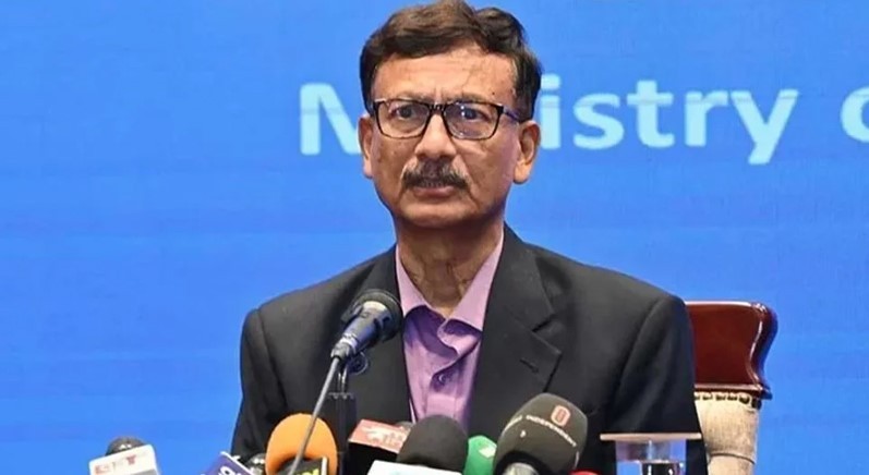 নির্বাচনে অনাকাঙ্ক্ষিত পরিস্থিতি সামাল দিতেই অন-অ্যারাইভাল ভিসা বন্ধ রাখা হয়েছে: পররাষ্ট্র উপদেষ্টা