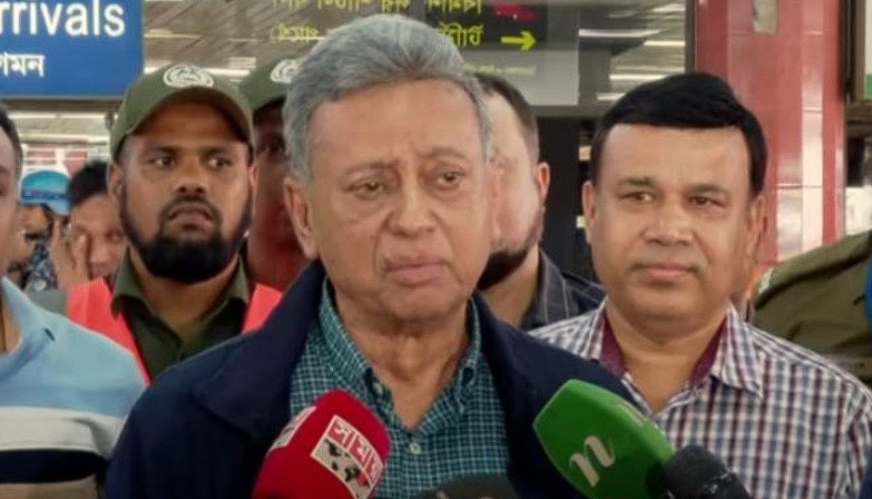 প্রধান উপদেষ্টা ও তারেক রহমানের বৈঠক সফল, জনগণের প্রত্যাশা পূরণ হয়েছে : আমীর খসরু