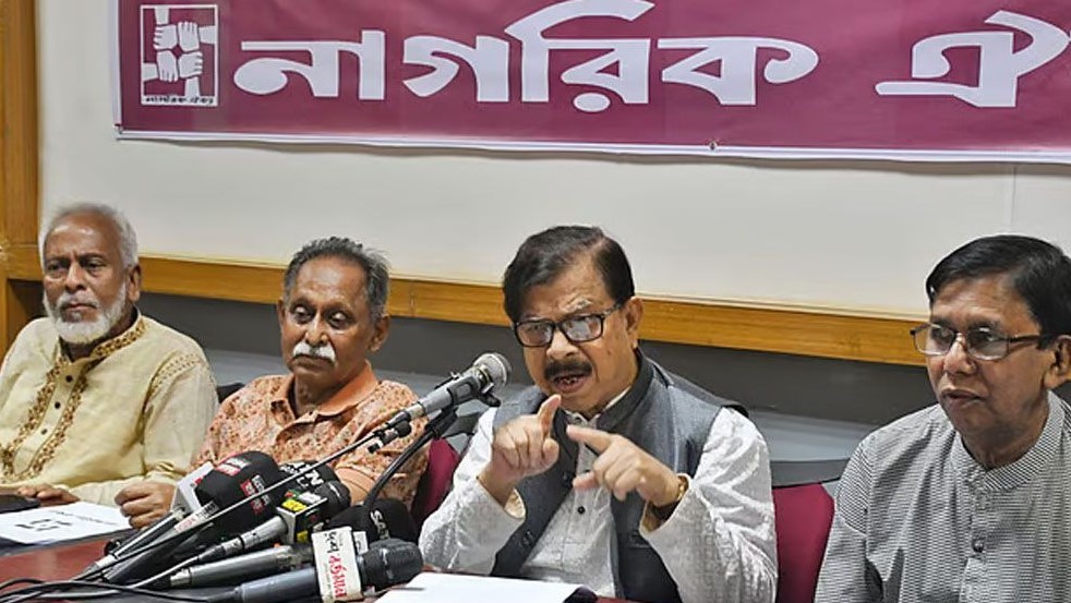 দেশে গণতন্ত্রও থাকতে হবে, আওয়ামী লীগেরও বিচার হতে হবে: মান্না