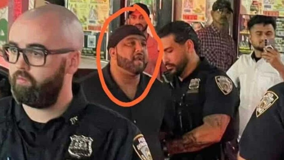 আখতারের ওপর ডিম নিক্ষেপকারী যুবলীগ নেতা মিজানুর আটক