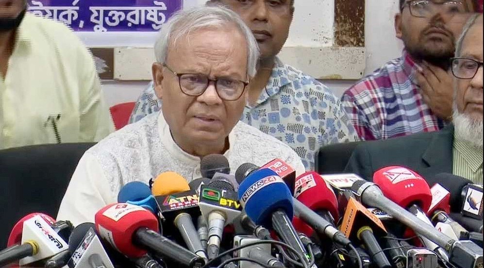 গত সরকার নিজেদের ভারতের কাছে সমর্পণ করেছিল : রুহুল কবির রিজভী