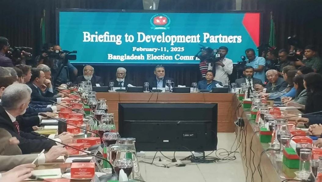 সরকার চাইলে সংসদের আগে স্থানীয় নির্বাচন: নির্বাচন কমিশন