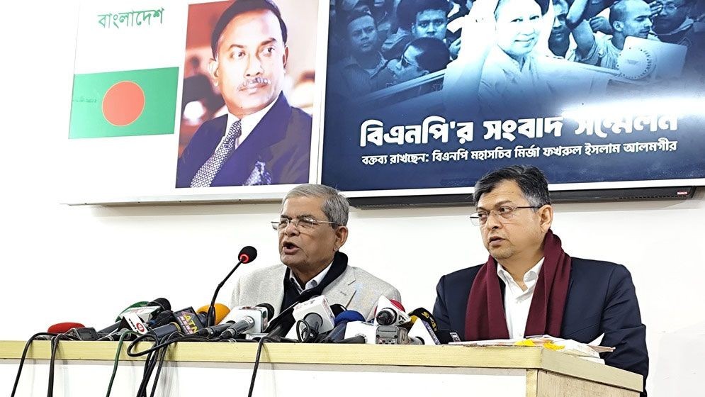 নির্বাচন বিলম্বিত করার কোনো প্রয়োজন নেই: ফখরুল