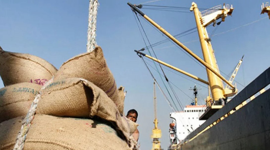 ভারত থেকে ২৫ হাজার টন চাল আসছে আগামীকাল